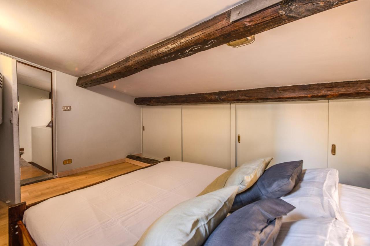 Sant'eligio Attic With Exclusive Terrace Campo Di Fiori Appartement *